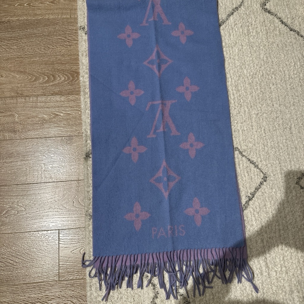 Louis Vuitton Lavender and Sky Blue Cashmere Scarf
